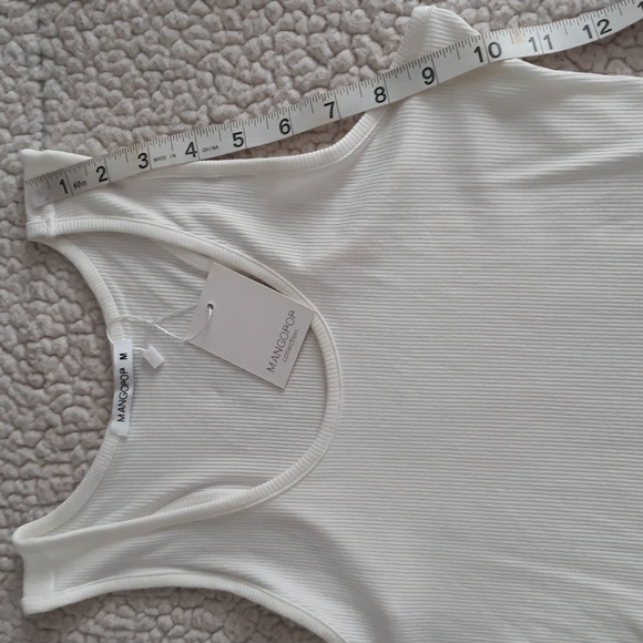 NWT Mangopop Collection Size Medium Beige Ribbed Tank Top Snap Bodysuit - Picture 12 of 14